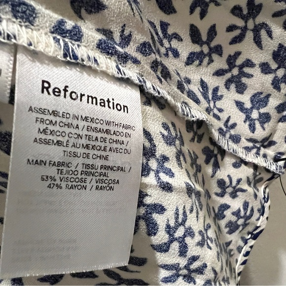 Reformation NWT Beautiful Locklin Bombay midi dress. Size 0. Sold out in stores - Picture 8 of 11